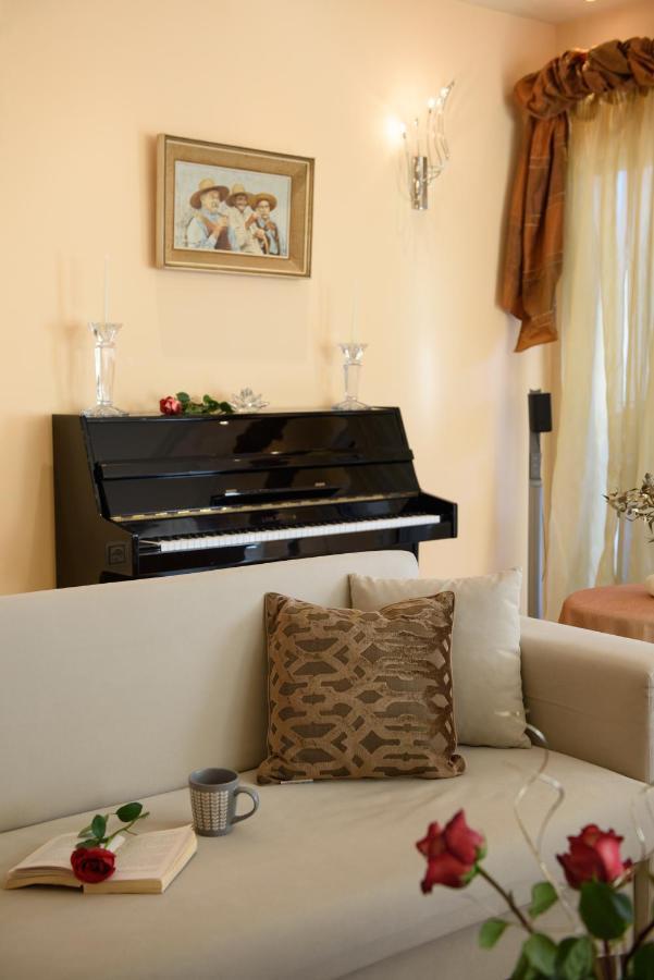 Villa Magic Perla Гоувия Экстерьер фото